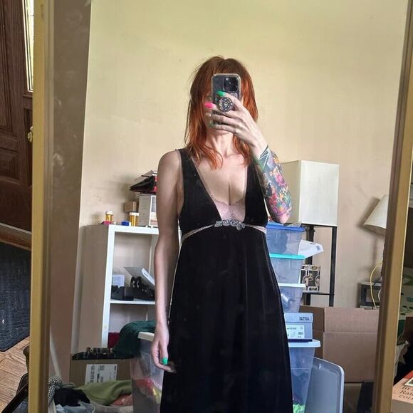 Free People Black Velour Velvet Sleeveless Mini size M Dress New W/Defect - Picture 2 of 6